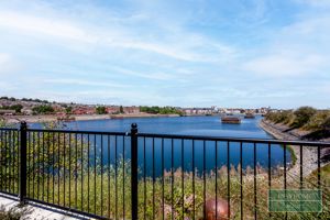 Photo 13- click for photo gallery